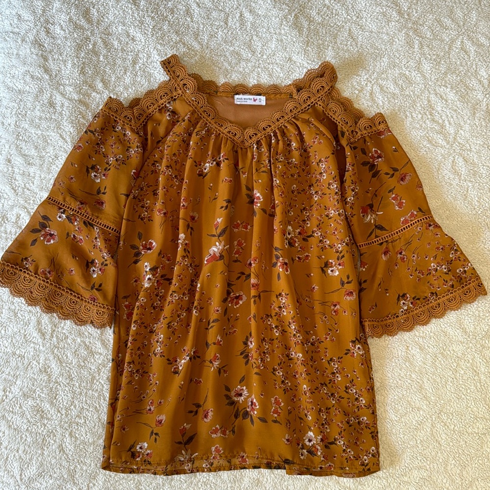 Knit Works Fall Flowy Blouse